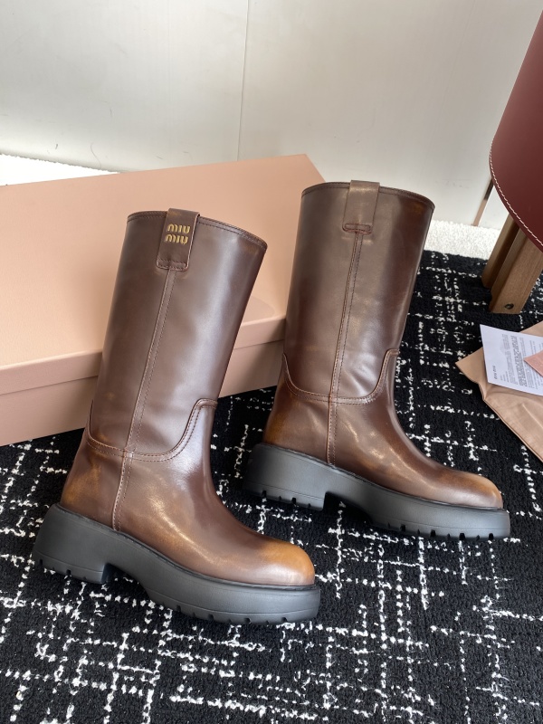 Logo Short Boots In Black