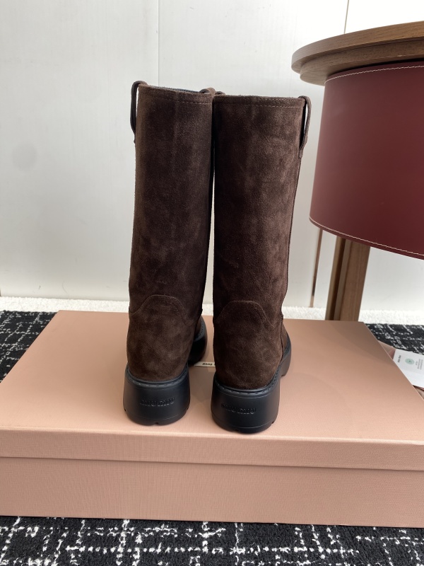 Suede Brown Boots