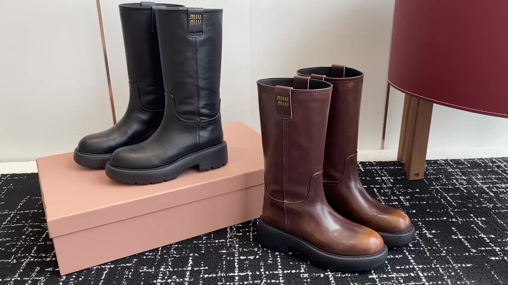 Logo Short Boots In Black