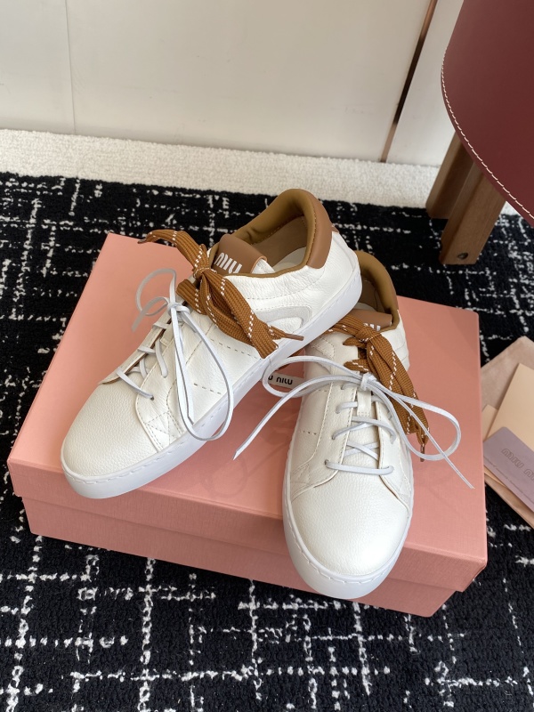 MiuMiu Sneakers