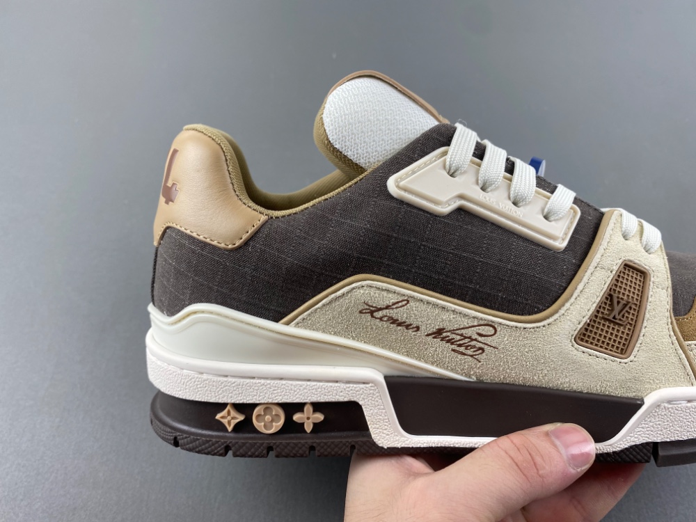LV Trainer Sneaker
