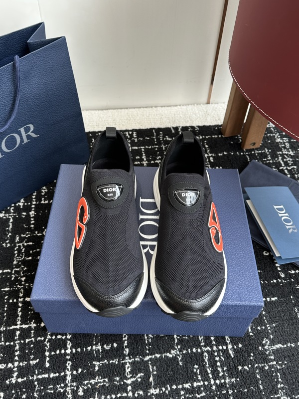 DIOR SNEAKER