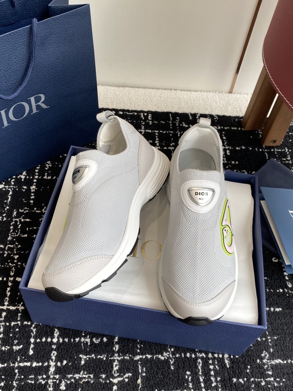 DIOR SNEAKER