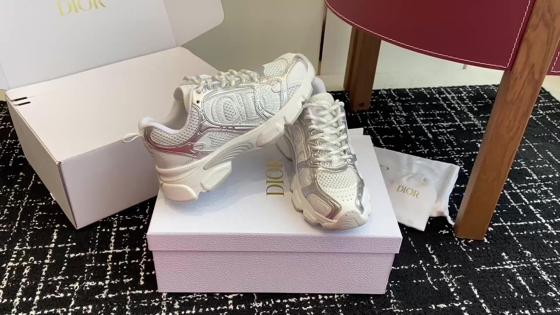 Dior Chrono Sneaker