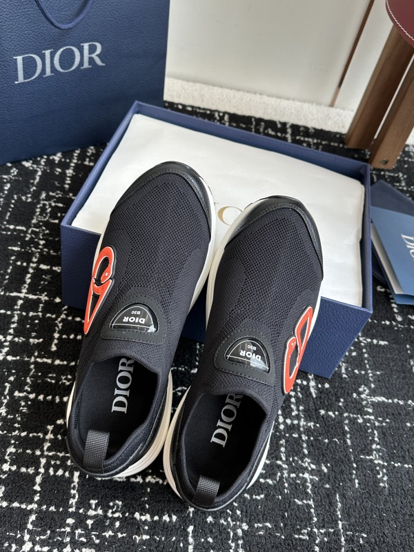 DIOR SNEAKER