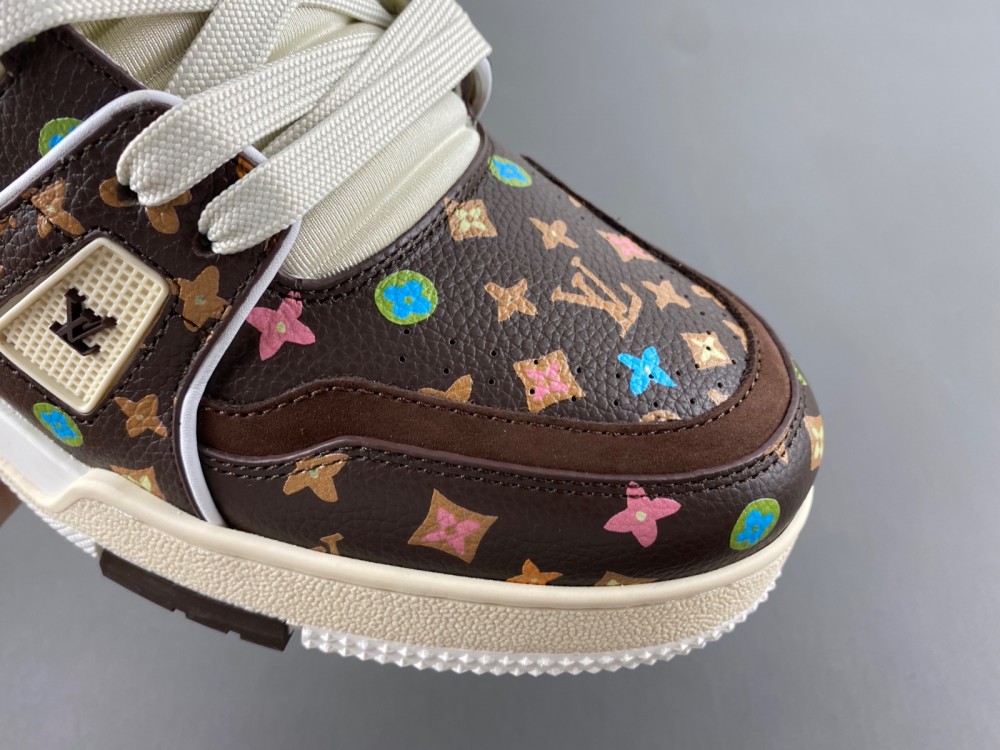 LV Trainer Sneaker