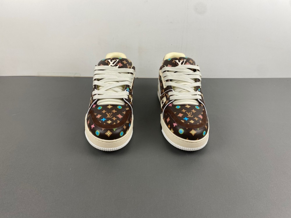 LV Trainer Sneaker