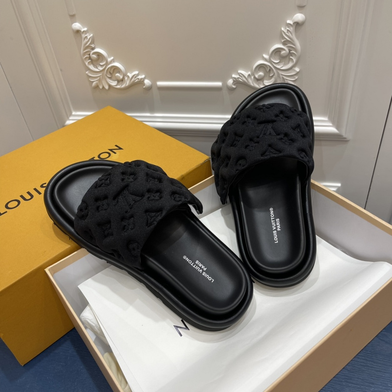 LV POOL PILLOW COMFORT MULE