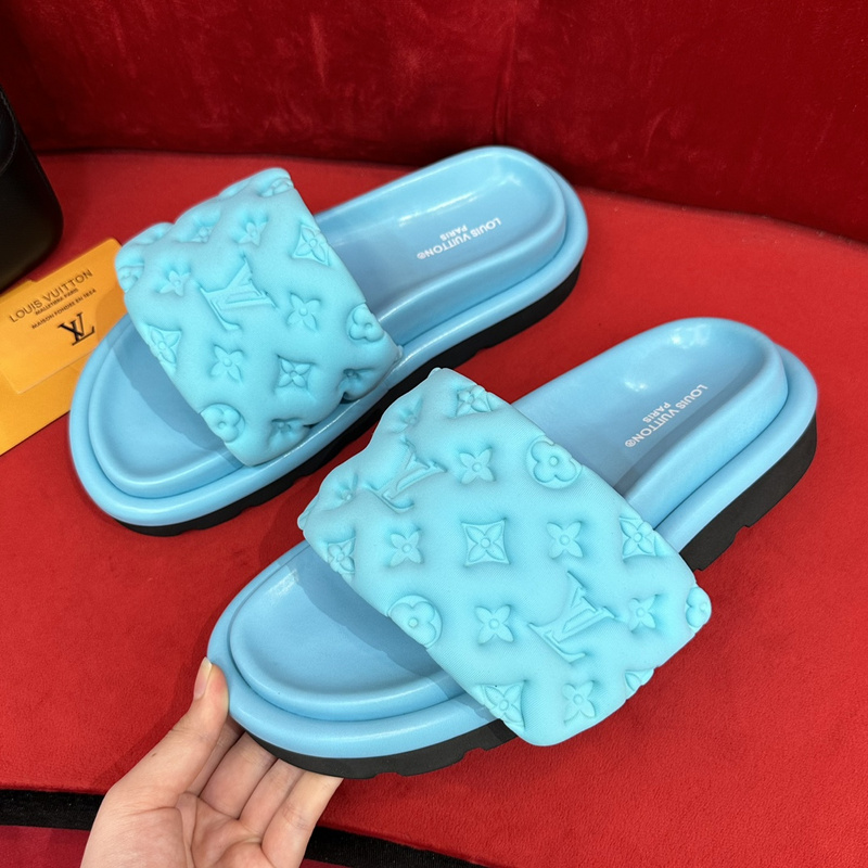 LV POOL PILLOW COMFORT MULE