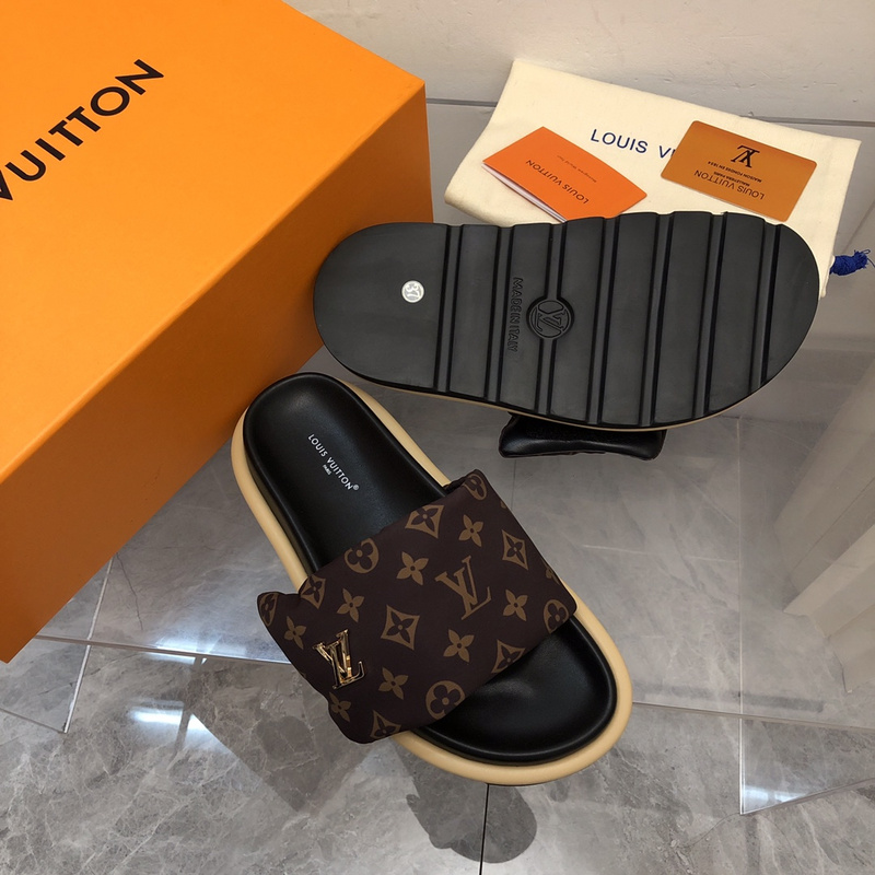 LV POOL PILLOW COMFORT MULE