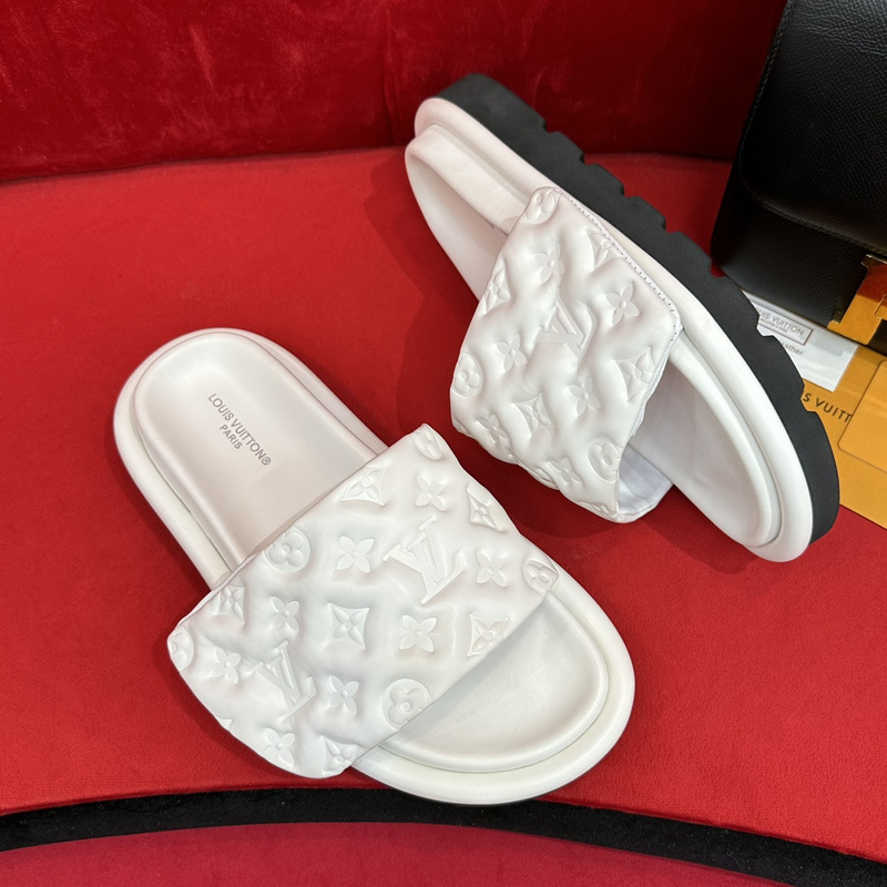 LV POOL PILLOW COMFORT MULE