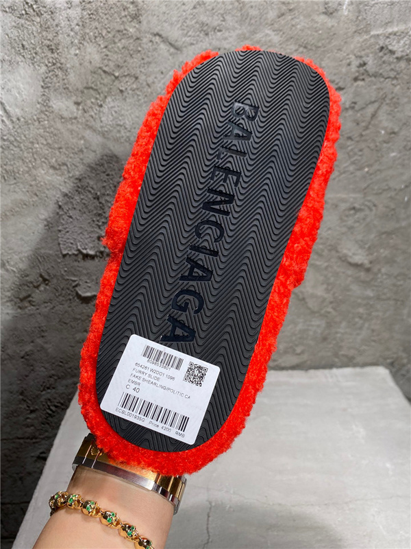 Balenciaga Furry Slides 