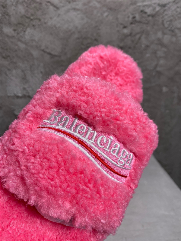Balenciaga Furry Slides 