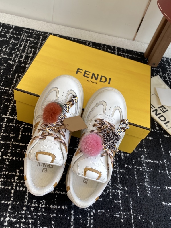 Fendi Match Leather White