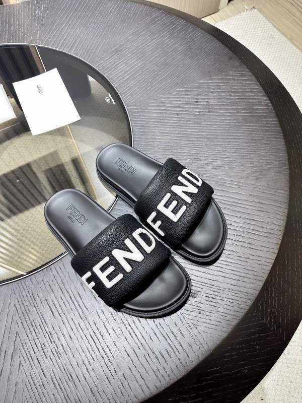 Fendi Slippers