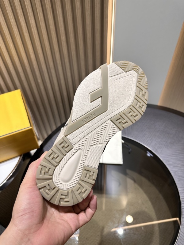 Fendi Flow Low Sneakers Beige collectie