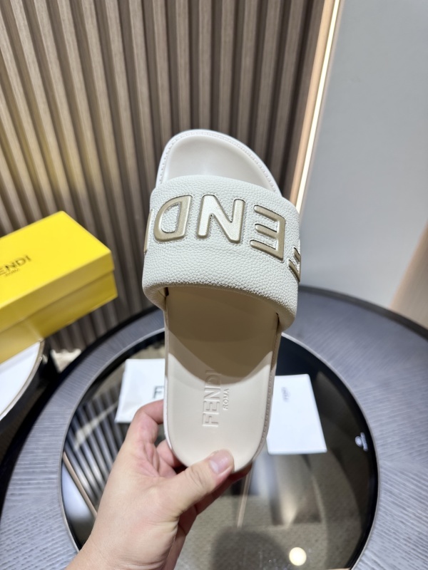 Fendi Slippers