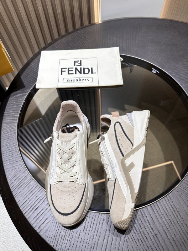 Fendi Flow Low Sneakers Beige collectie