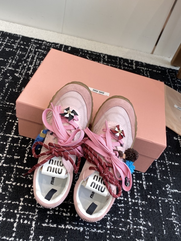Miu Miu Tyre Sneakers