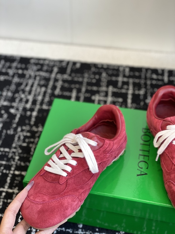 Bottega Veneta Orbit Flash Low Top Sneaker