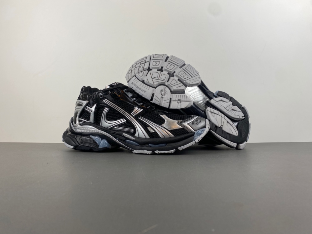 Balenciaga Runner Sneaker