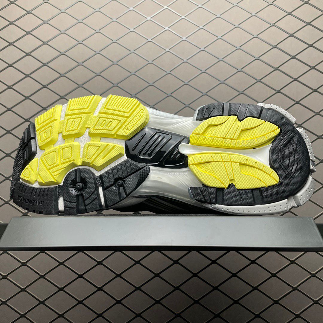 Balenciaga Runner Sneaker