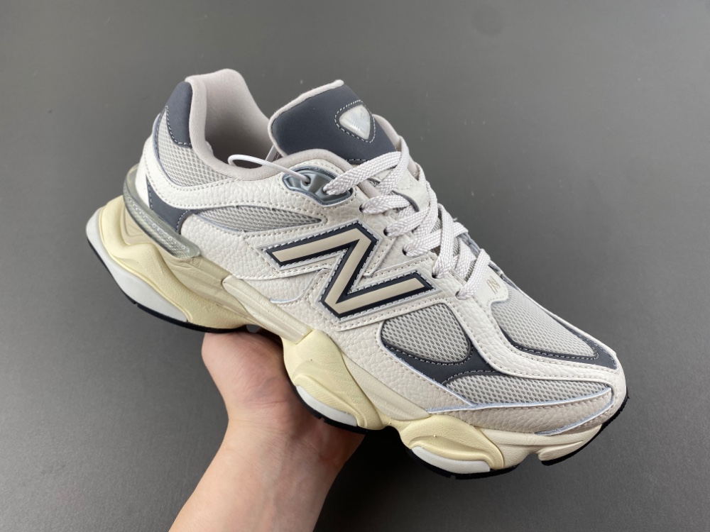 New Balance 9060 Sneaker
