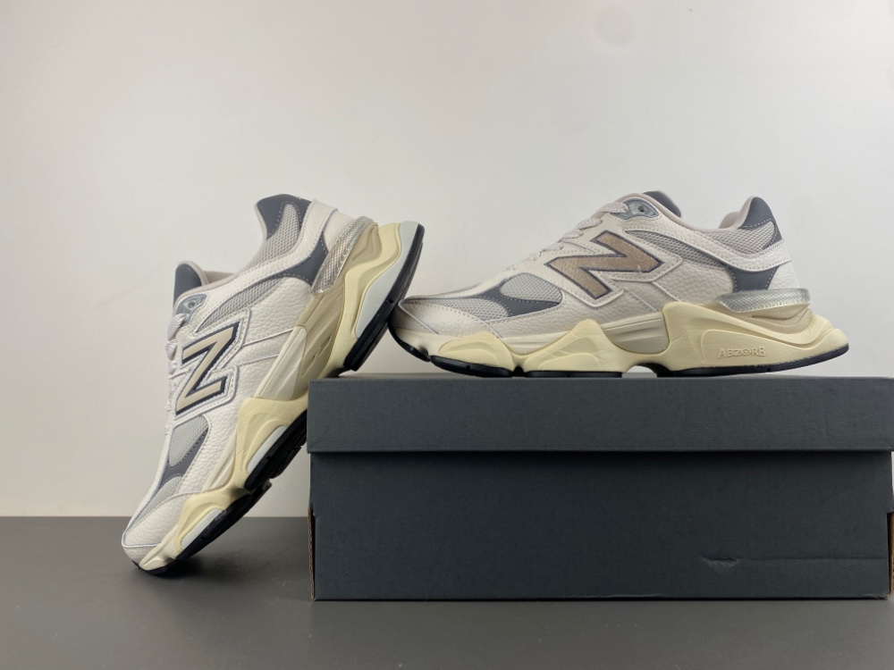 New Balance 9060 Sneaker